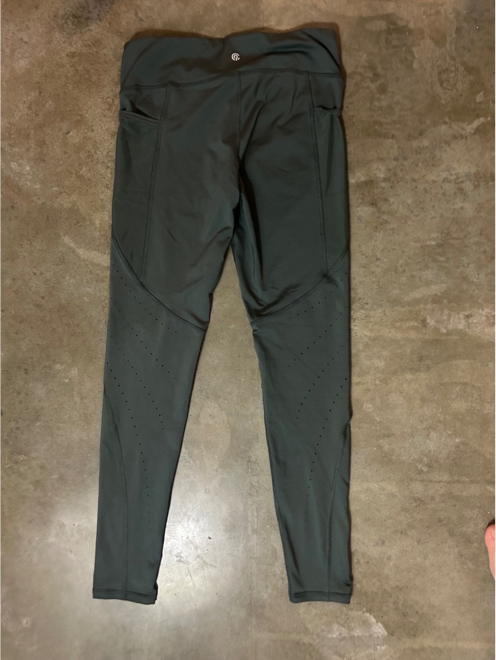 Dark green athletic leggings